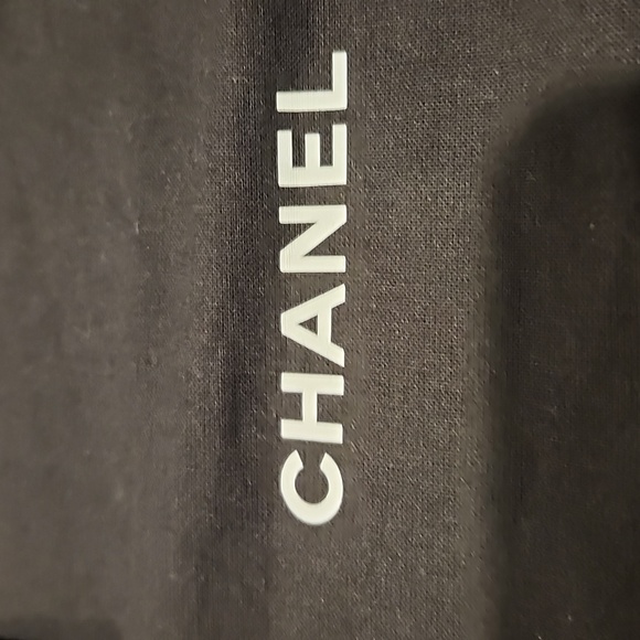 CHANEL SHOE BOX & DUST BAGS - Picture 11 of 12
